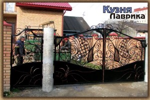 Ковані брами (ворота) - кузня Лаврика, Львів