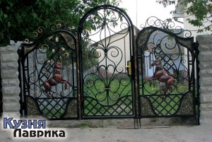 Ковані брами (ворота) - кузня Лаврика, Львів