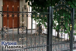 Кований забор (огорожа) - кузня Лаврика, Львів