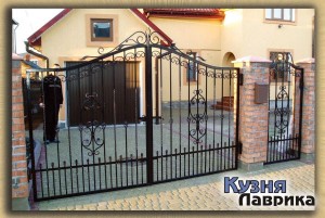 Ковані брами (ворота) - кузня Лаврика, Львів